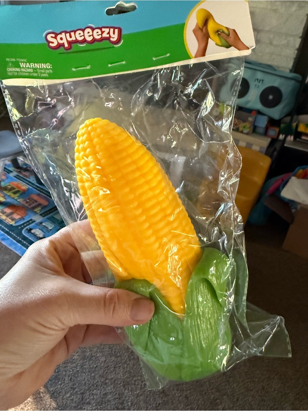 Squeeezy- Corn on cob- Squishy!! New in bag!
